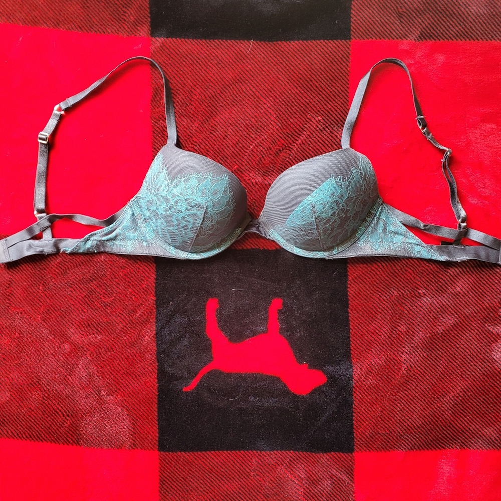 Push up Victoria secret bra